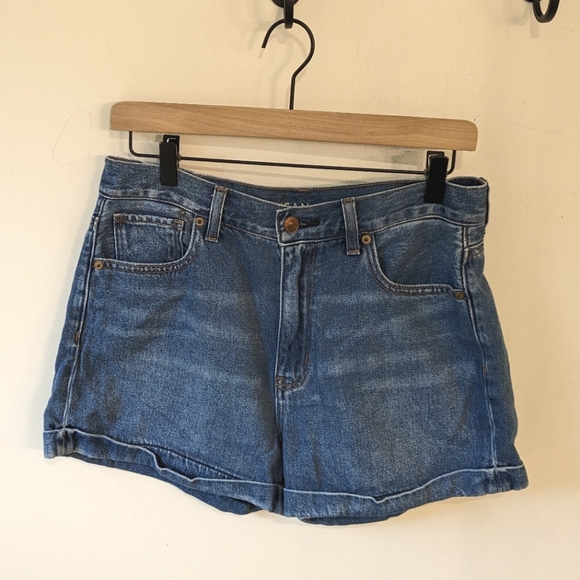 American Eagle Mom Short Jean Shorts Rolled Hem Women's Size 8 - Picture 1 of 7